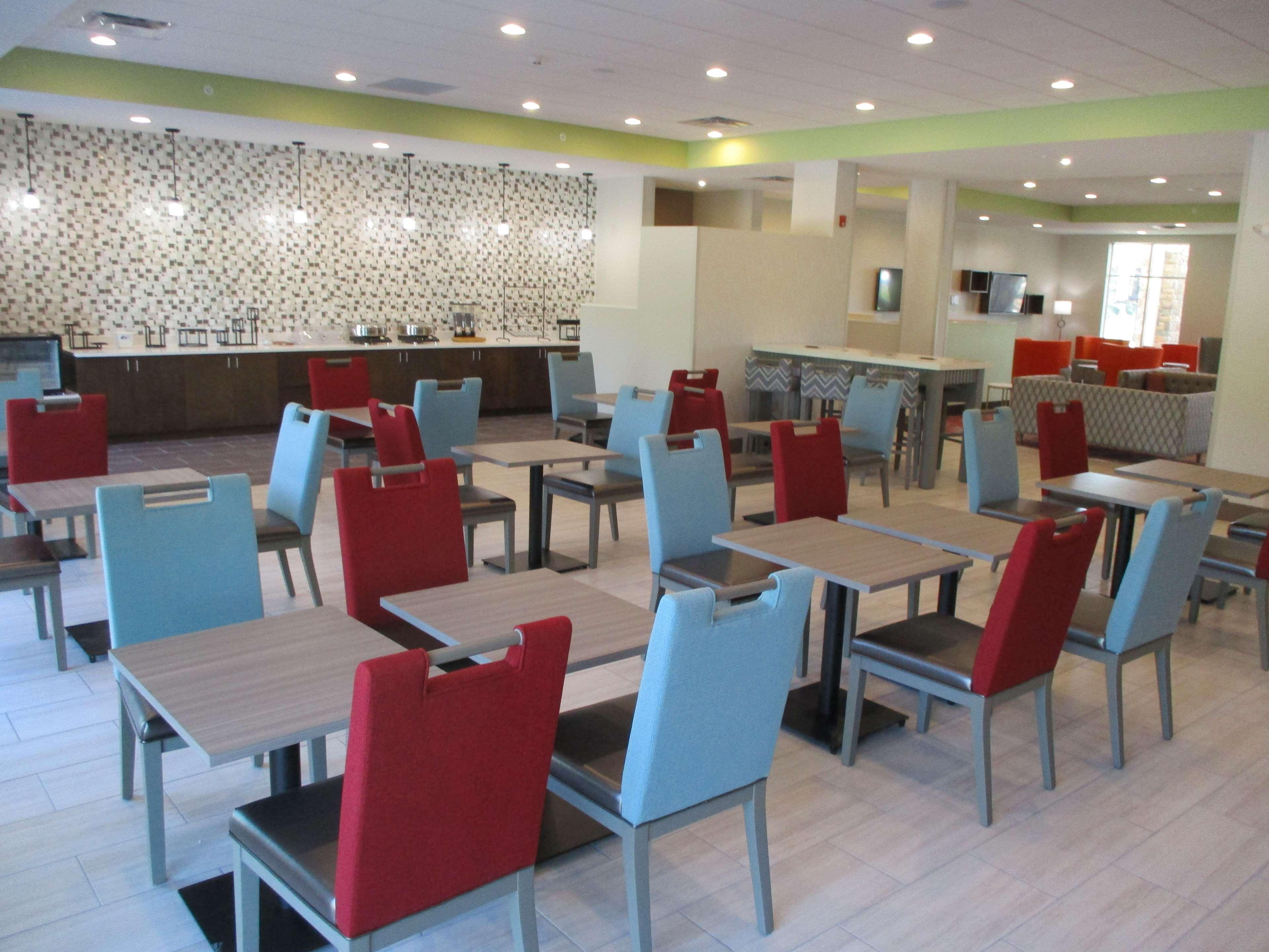 La Quinta Inn & Suites By Wyndham Jackson-Cape Girardeau Buitenkant foto