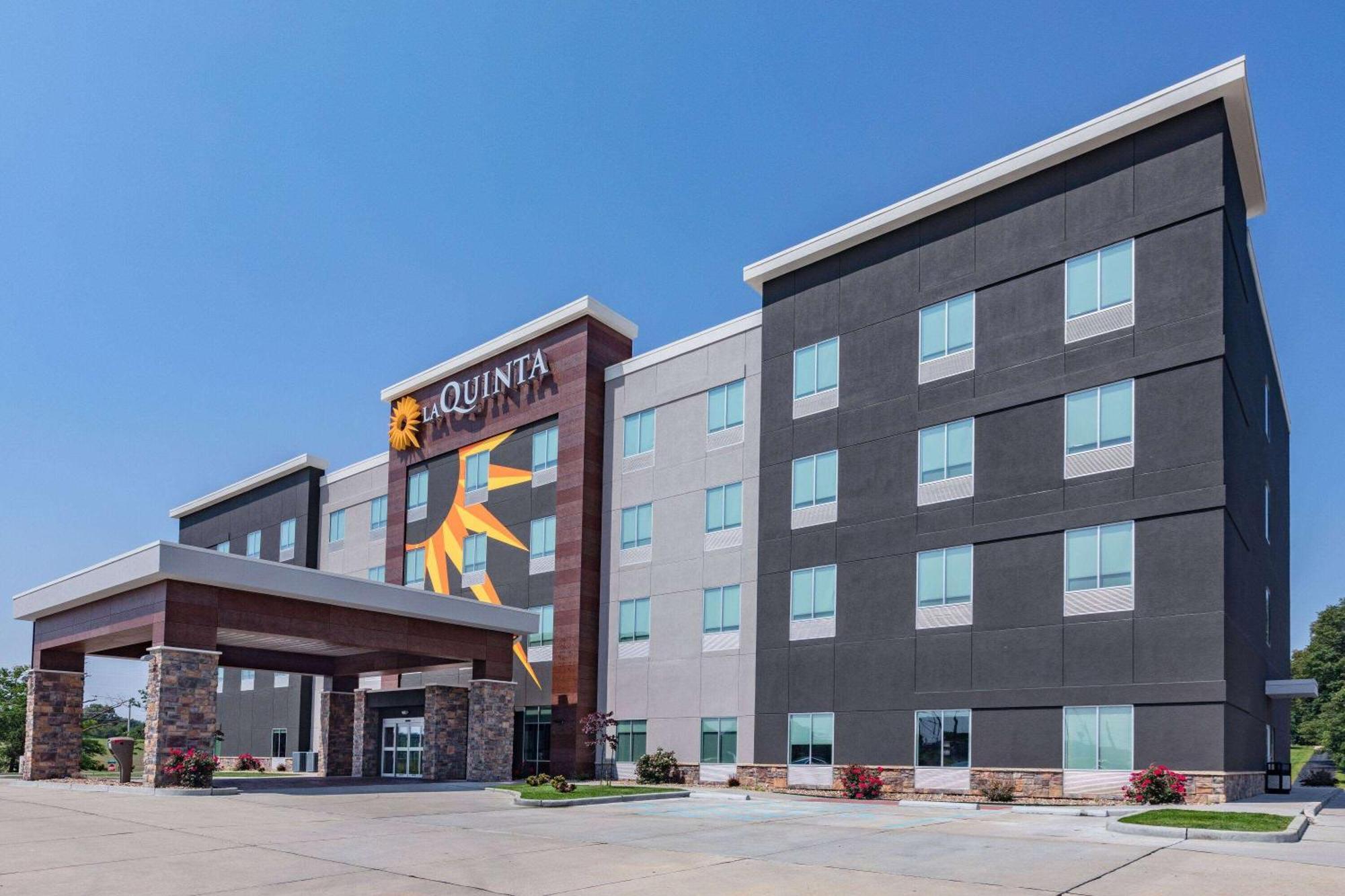 La Quinta Inn & Suites By Wyndham Jackson-Cape Girardeau Buitenkant foto